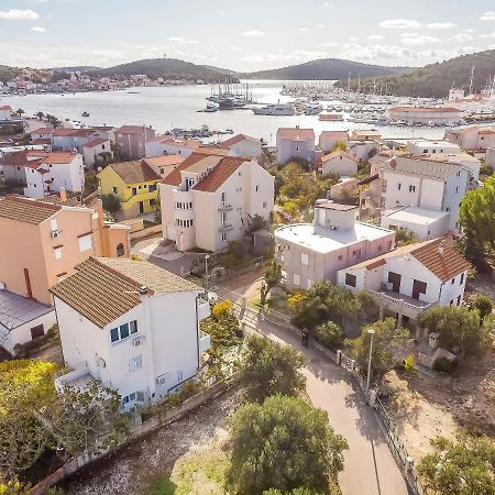 Apartments Karleusa Rogoznica  Εξωτερικό φωτογραφία