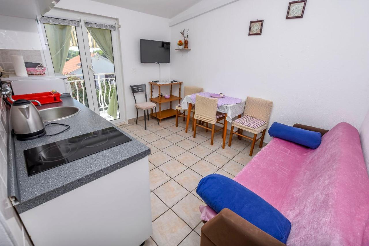 Apartments Karleusa Rogoznica  Εξωτερικό φωτογραφία